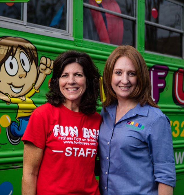 FUN BUS owners benefit from this kids franchise income opportunity.