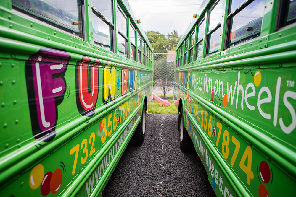 Mobile Franchise FUN BUS' green bus